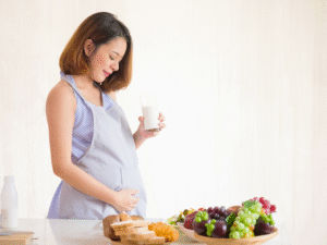 chế độ ăn cho mẹ đang cho con bú